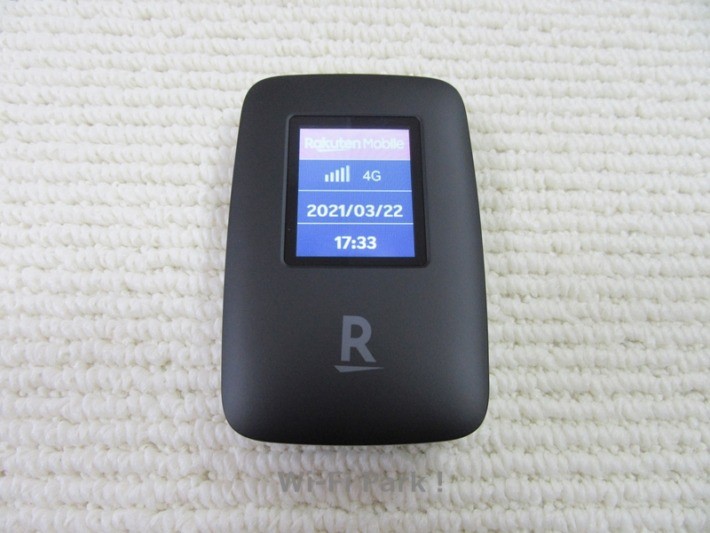 Rakuten WiFi Pocket 電源ON